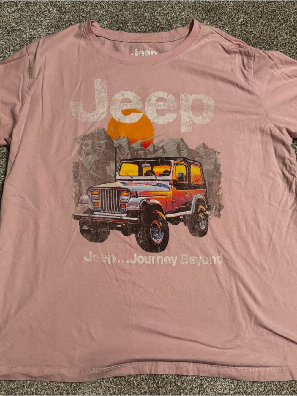 Jeep Logo Tee in Dusty Rose